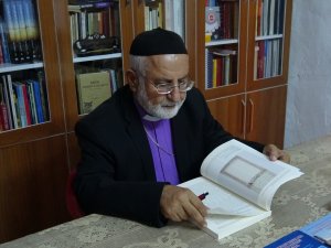 Hazreti Muhammed’in Süryanilere Verdiği Ahitnameler Kitaplaştırıldı