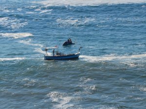 Ordu’da Denizde Akıntıya Kapılan İki Kişiden Biri Kurtarıldı, Diğeri Kayboldu