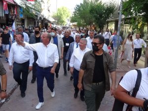 Muharrem İ̇nce: “Muharrem İ̇nce’ye Oy Verdiğinizi Her Yerde Söylemeyin, Valla Sizi Partiden Atarlar”