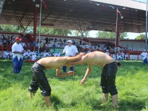 Bakan Koca Spor Müsabakaları İçin Müjdeyi Vermişti, Kırkpınar Güreşleri Seyircili Düzenleniyor