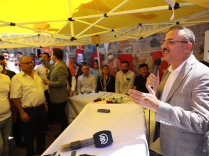 Ak Parti’den İ̇zmir’de Yoğun Hafta Sonu Mesaisi
