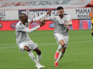 Kenan Ve Rosier Tamam, Ghezzal Sırada