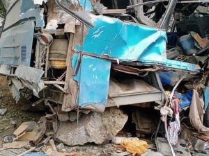 Pakistan’da Otobüste Patlama: 10 Ölü, 39 Yaralı