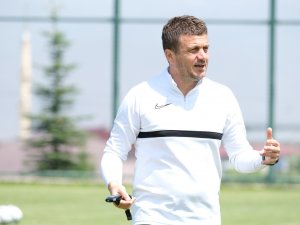 Hakan Keleş: “Giresunspor’a Yakışır Bir Başlangıç Yapmak İstiyoruz”