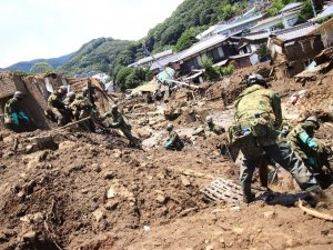 Japonya’yı Vuran Sel Ve Heyelanda Can Kaybı 13’e Yükseldi