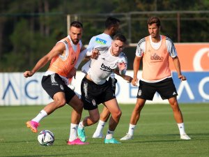 Beşiktaş, Kondisyon Çalıştı
