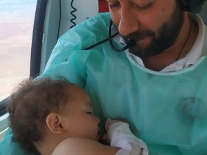 Ambulans Helikopterde Görevli Att, Türkiye’nin İkinci Defa İçini Isıttı