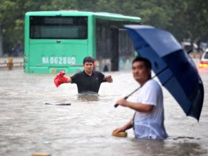 Çin’de Sel Felaketi: 12 Ölü