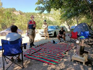 Tunceli’de Jandarma Ve Orman Muhafaza Ekiplerinden Vadilerde Piknik Denetimi