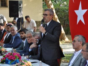 Mahir Ünal: “Amerika’nın Fonladığı Medya Kuruluşları Türkiye’nin Özgüvenine Saldırıyor”