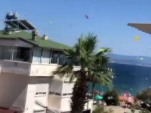 Turistik Beldede Oluşan Hortum Sahili Birbirine Kattı, 3 Kişi Yaralandı