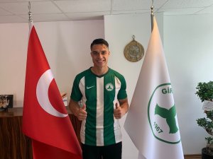Gzt Giresunspor, Joey Pelupessy’i Kadrosuna Kattı