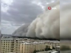 Çin’i Kum Fırtınası Vurdu