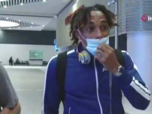 Galatasaray’ın Yeni Transferi Sacha Boey, İ̇stanbul’da