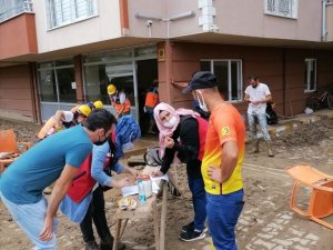 Sel Felaketinden Etkilenen Vatandaşlar İçin, 5 Milyon Tl Kaynak Aktarımı