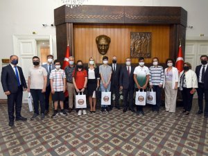 Manisa’da Lgs Şampiyonları Ödüllendirildi