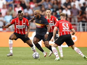 Galatasaray Rövanşta Psv İle Sahasında Karşılaşacak