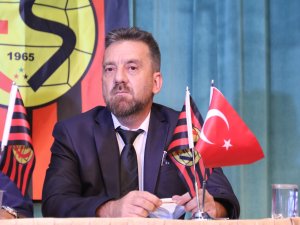 Eskişehirspor’da Başkan Mehmet Şimşek Oldu