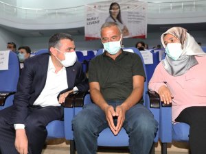 Düzce’nin İlk Olimpiyat Sporcusunu Ailesi Ve Protokol Canlı Yayında İzledi