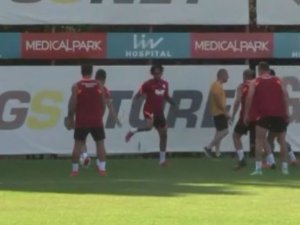 Galatasaray, Psv Maçı Hazırlıklarını Tamamladı