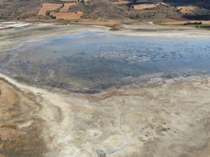 Karadeniz’de Sel, İ̇ç Anadolu’da Kuraklık