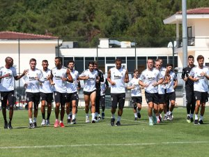 Beşiktaş Hazırlıklarını Sürdürdü