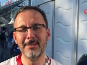 Bakan Kasapoğlu: "İ̇lk Altınımızı Mete Tarih Yazarak Getirdi"