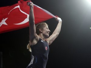 Yasemin Adar Bronz Madalya Kazandı