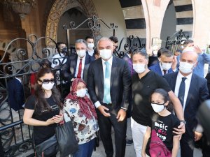 Bakan Ersoy, Hacı Bektaş Veli Müzesi’ni Ziyaret Etti
