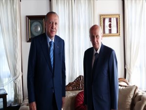 Cumhurbaşkanı Erdoğan, Mhp Genel Başkanı Devlet Bahçeli’yi Evinde Ziyaret Ediyor.