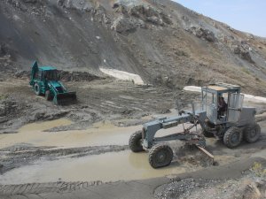 Erzincan’da Sel Sonrası Kapanan Köy Yolu Ulaşıma Açılıyor