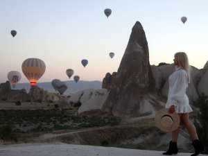 Kapadokya Bölgesini Temmuz Ayında 370 Bin 534 Turist Ziyaret Etti