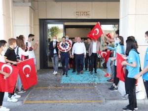 Olimpiyatlarda Tarih Yazan Eray Şamdan Yurda Döndü