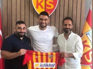 Kayserispor Bilal Bayazit’ı Açıkladı
