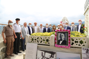 Rize’nin Eski Belediye Başkanlarından Ekrem Orhon Mezarı Başında Anıldı