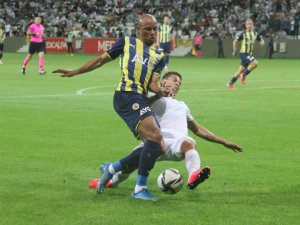 Giresunspor: 0 - Fenerbahçe: 2 (İ̇lk Yarı)