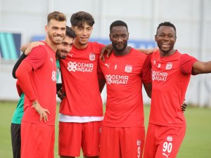 Sivasspor’da, Dinamo Batumi Maçı Hazırlıkları Sürüyor
