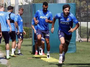 Galatasaray, St. Johnstone Maçı Hazırlıklarını Sürdürdü