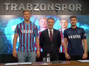 Trabzonspor’dan Cornelius Ve Dorukhan Tökez’e İmza Töreni
