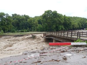 Sinop Türkeli de Sel Teslim: Beton Santrali Sele Kapıldı