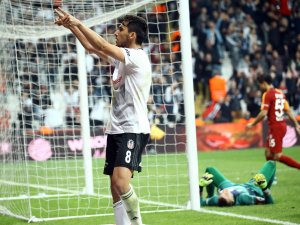 Umut Nayir, Beşiktaş’a Veda Etti