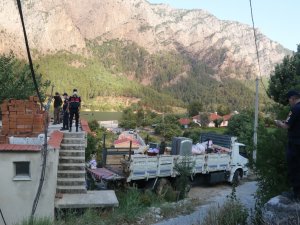 Burdur’da Yangın Nedeniyle Bir Mahalleye Tahliye