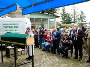 Maganda Kurşunu İle Hayatını Kaybeden 15 Yaşındaki Emir’in Cenazesi İ̇stanbul’a Gönderildi