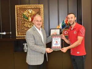 Milli Atlet Necati Er: “Madalya Alamadığım İçin Üzgünüm Ama Gelecek İçin Umudum Yüksek”