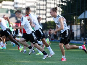 Rachid Ghezzal Antrenmana Çıktı