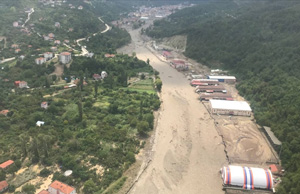 Cumhurbaşkanı Erdoğan, selin etkili olduğu bölgelerde 17 vatandaşın hayatını kaybettiğini açıkladı