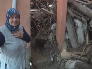 Yaşlı Çift Sel Dehşetini Korku Dolu Gözlerle Anlattı