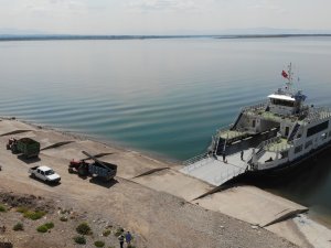 Denizi Olmayan Malatya’da Feribot Yolculuğu İlgi Görüyor