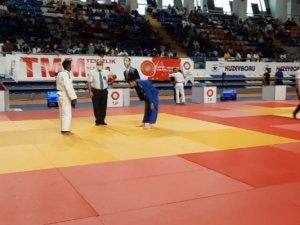 Elazığlı Sporcu Türkiye 5’incisi