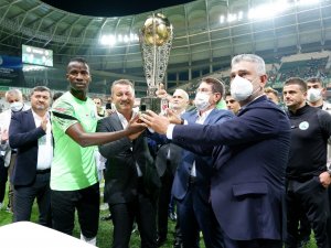 Giresunspor’da Kupa Töreni Yapıldı